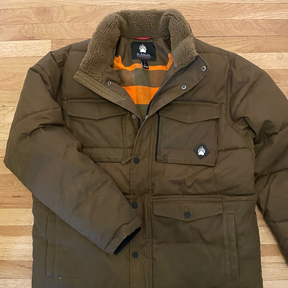 Men's AKHG Claimstake Waxed Insulated Jacket
Item 58636 in Brown, Size L